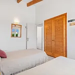 וילה Kai By Select